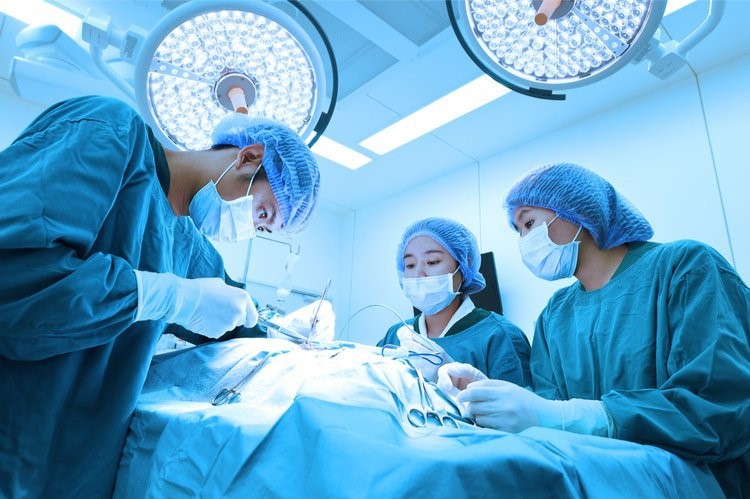 Ghép gan được thực hiện như một phương pháp cuối cùng đối với điều trị u mạch gan